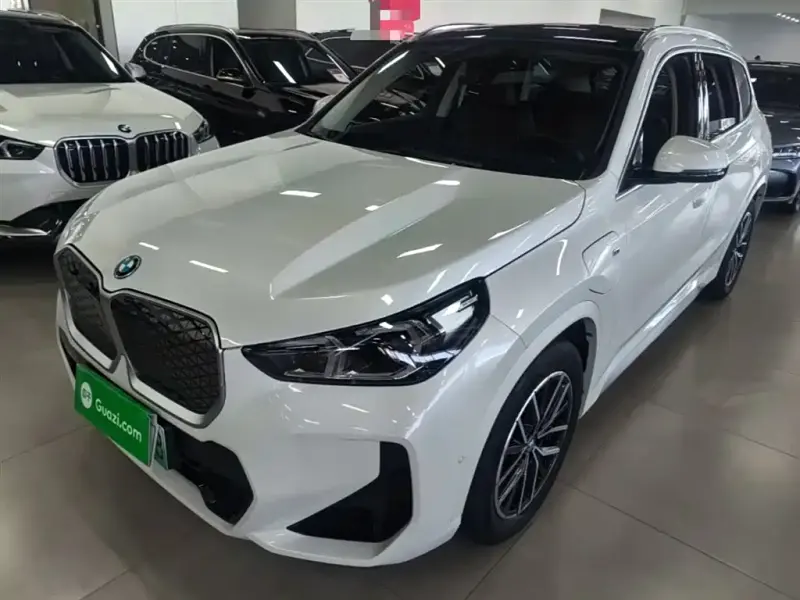 BMW iX1, 2024