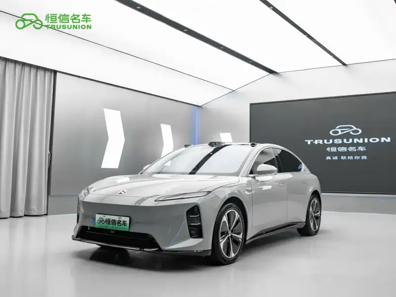 NIO ET5, 2025