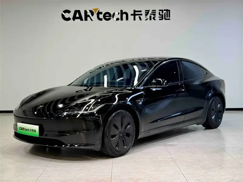 Tesla Model 3, 2024