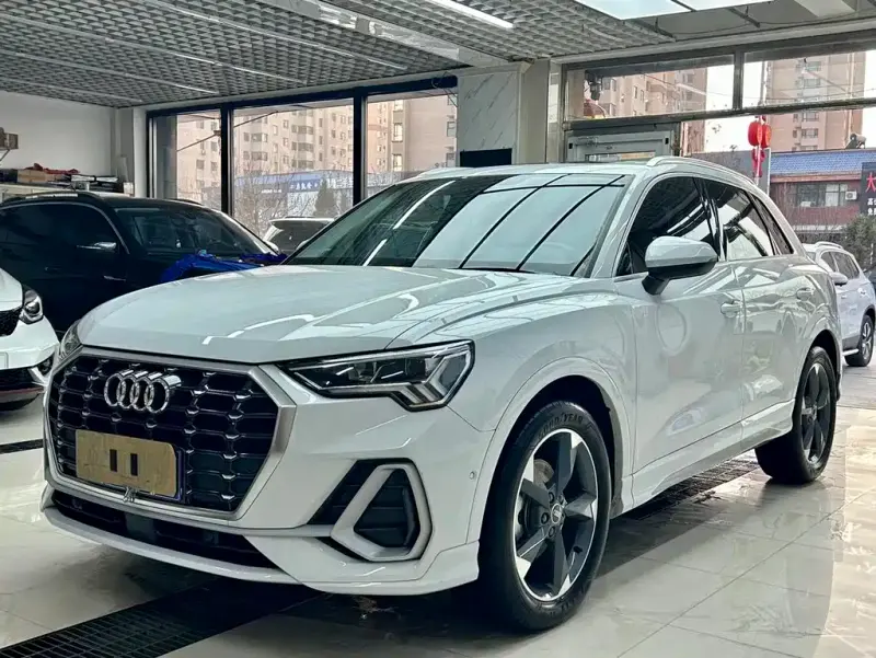 Audi Q3, 2023