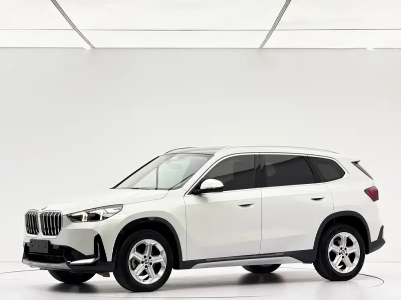 BMW X1, 2023 — фото 1
