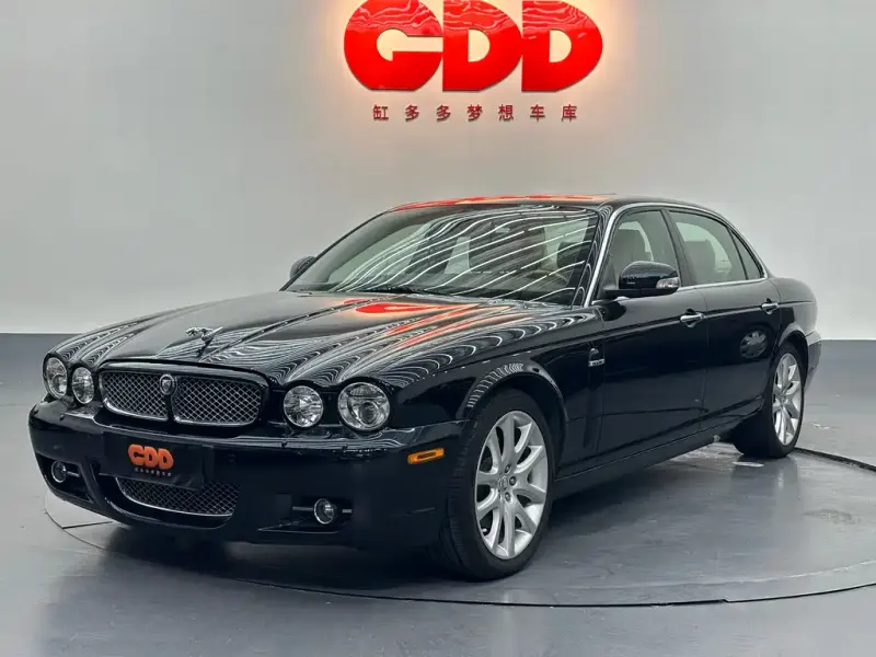 Jaguar XJ, 2009