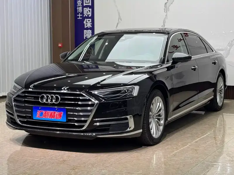 Audi A8, 2018 — фото 1