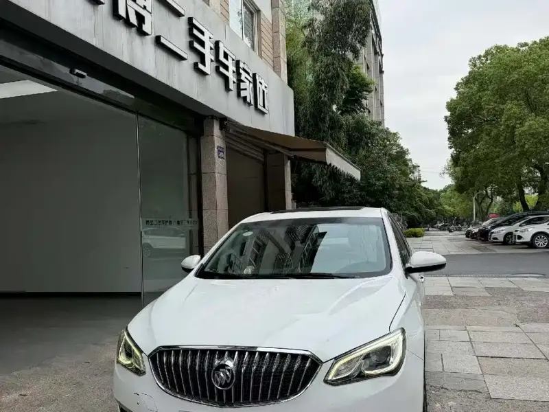 Buick Excelle, 2016
