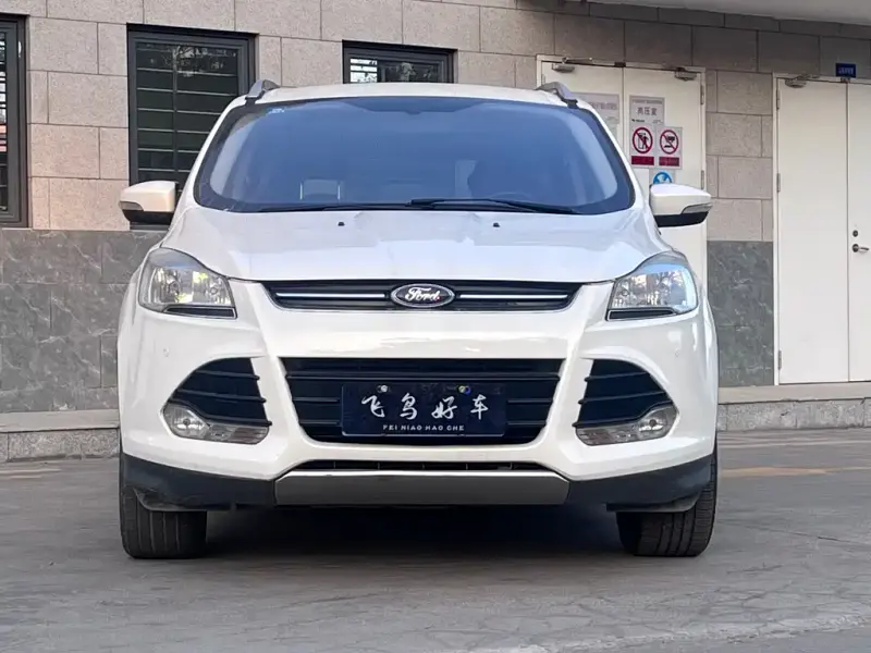 Ford Kuga, 2016