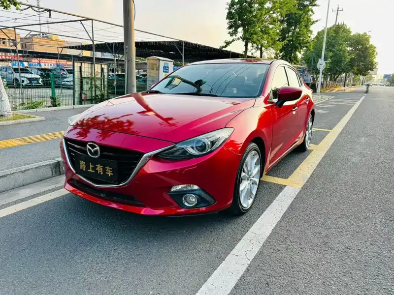 Mazda 3 Axela, 2016 — фото 1