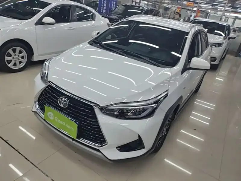 Toyota Yaris L, 2021
