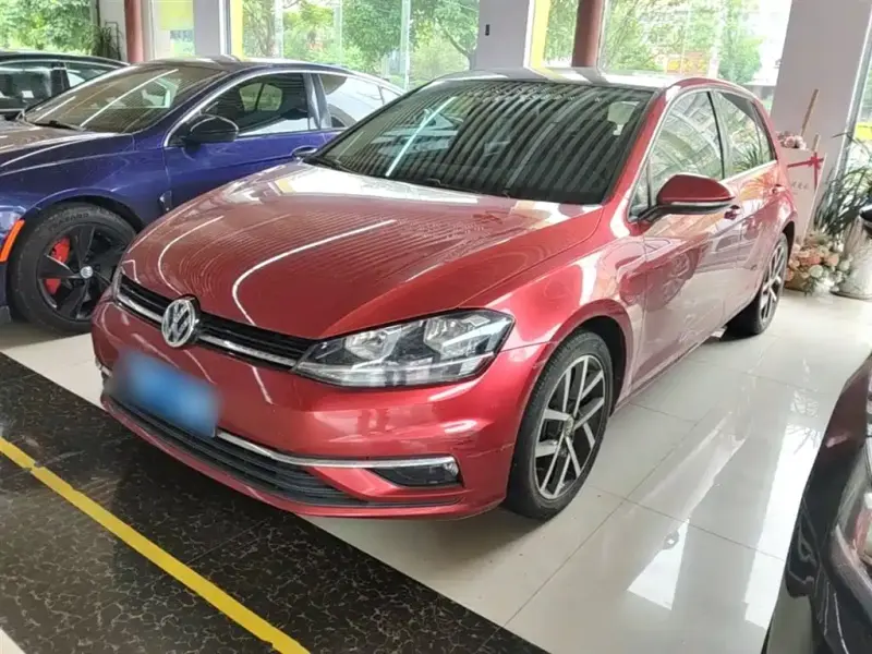 Volkswagen Golf, 2020