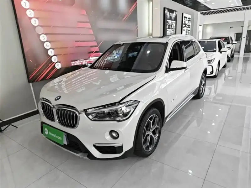 BMW X1, 2018 — фото 1