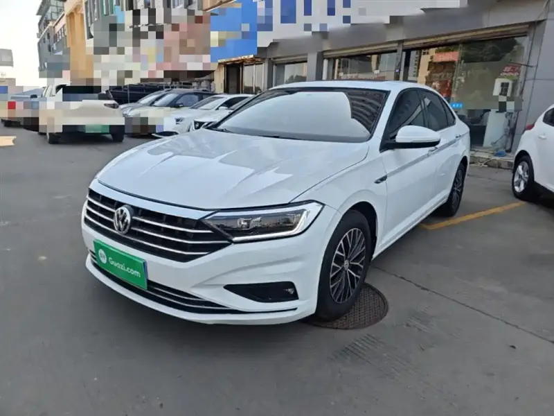 Volkswagen Sagitar, 2020