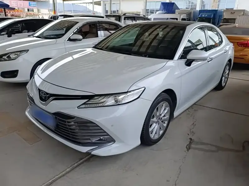 Toyota Camry, 2019