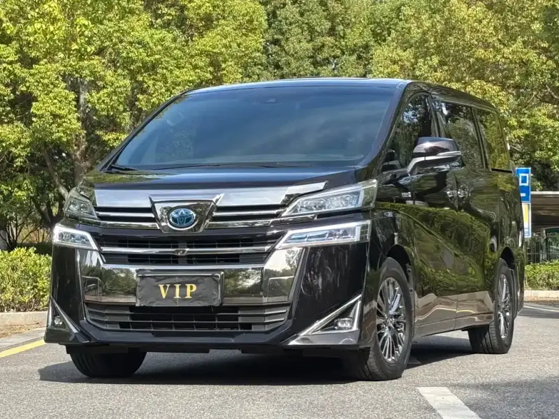 Toyota Vellfire, 2019 — фото 1