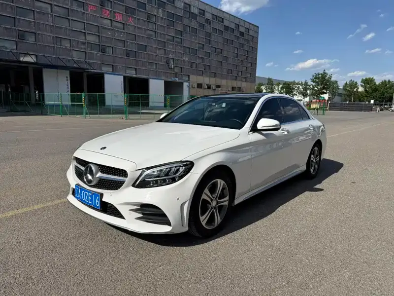 Mercedes-Benz C-Class, 2018 — фото 1