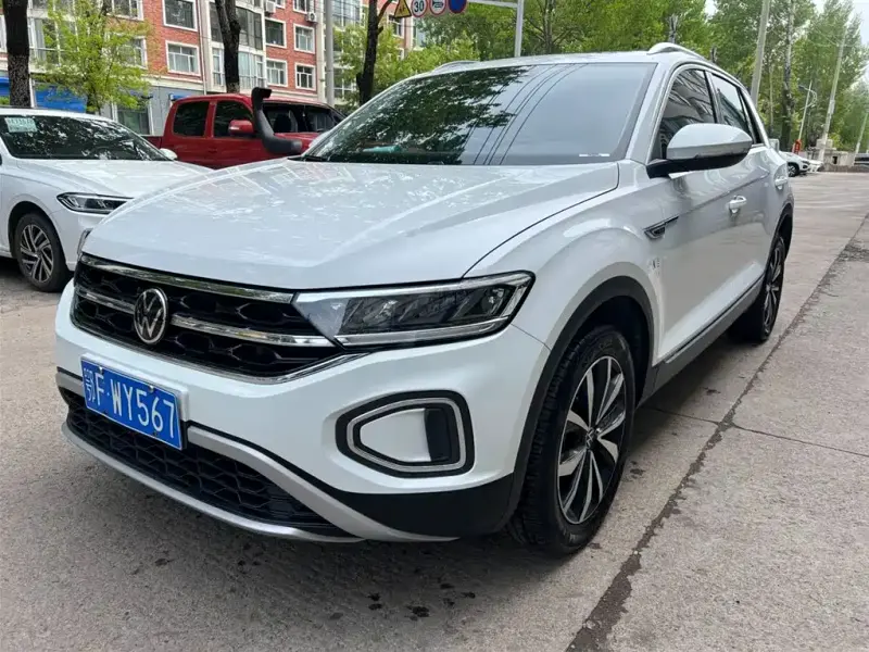 Volkswagen T-Roc, 2023