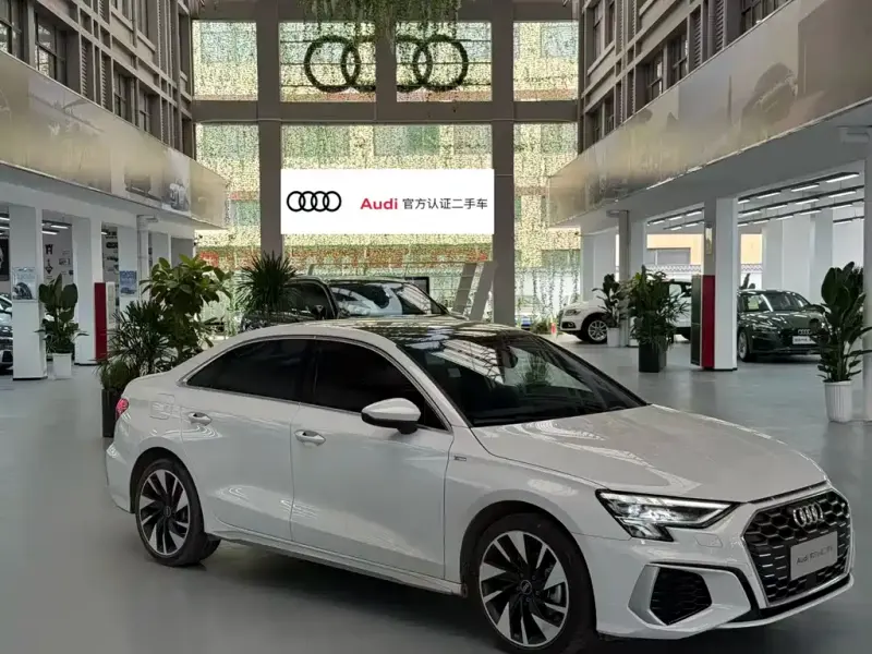 Audi A3, 2023 — фото 1