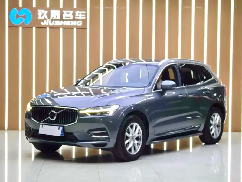 Volvo XC60, 2019 — фото 1