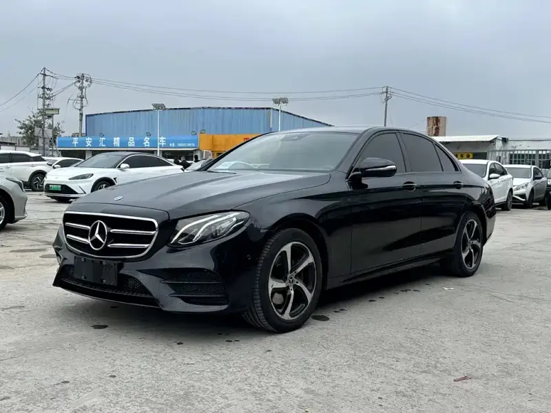 Mercedes-Benz E-Class, 2018 — фото 1