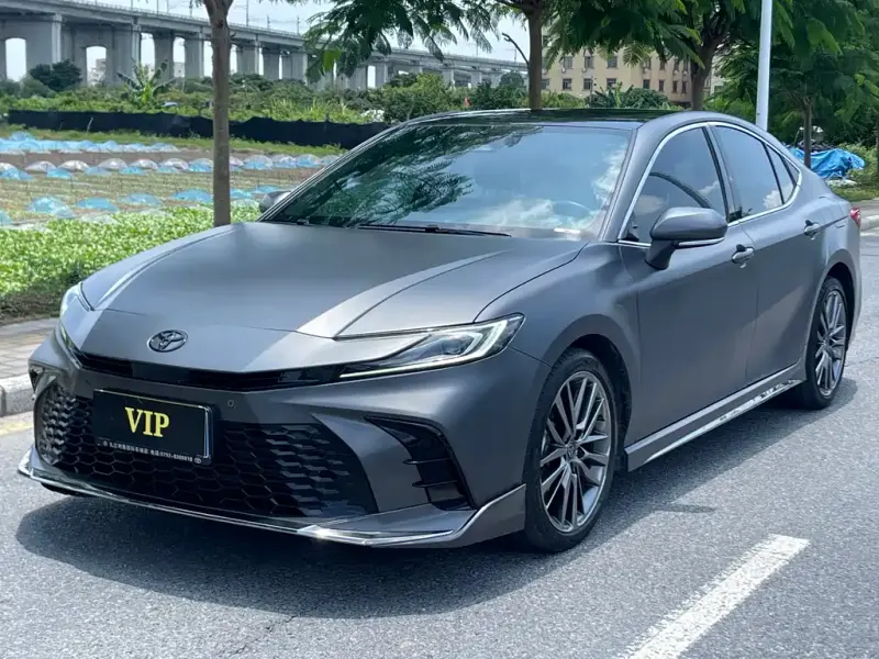 Toyota Camry, 2025