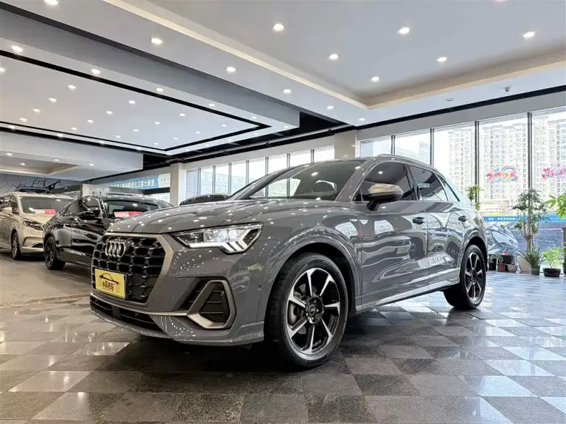 Audi Q3, 2022