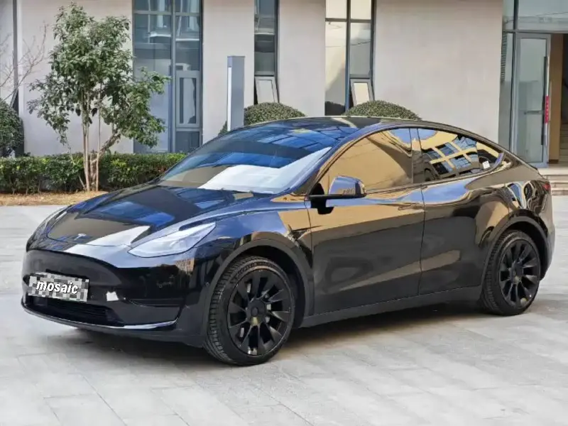 Tesla Model Y, 2022