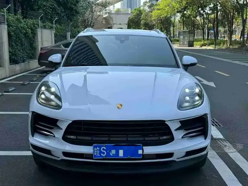 Porsche Macan, 2019