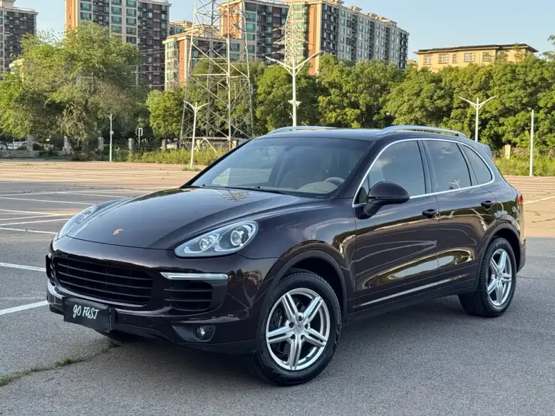 Porsche Cayenne, 2015