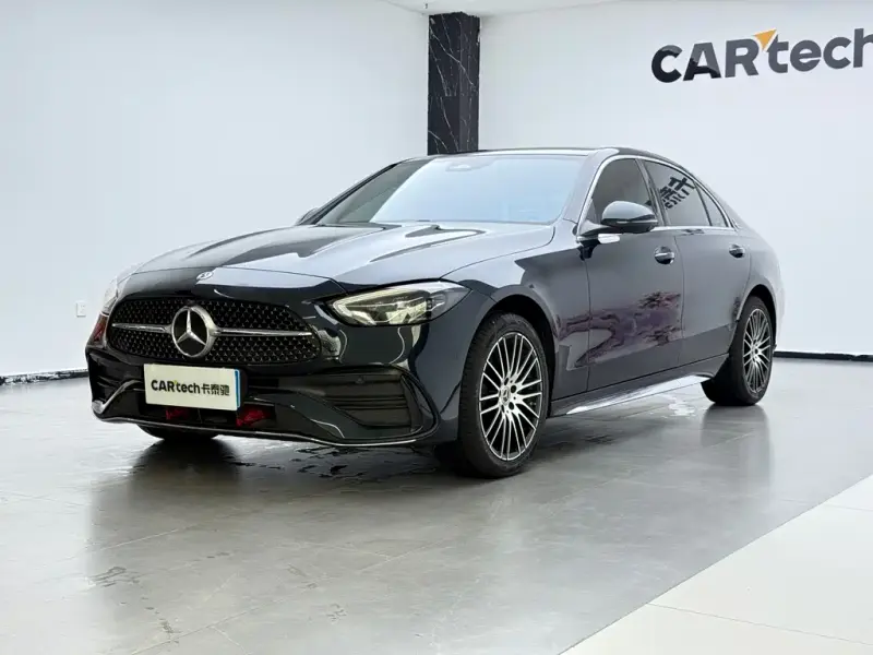 Mercedes-Benz C-Class, 2025