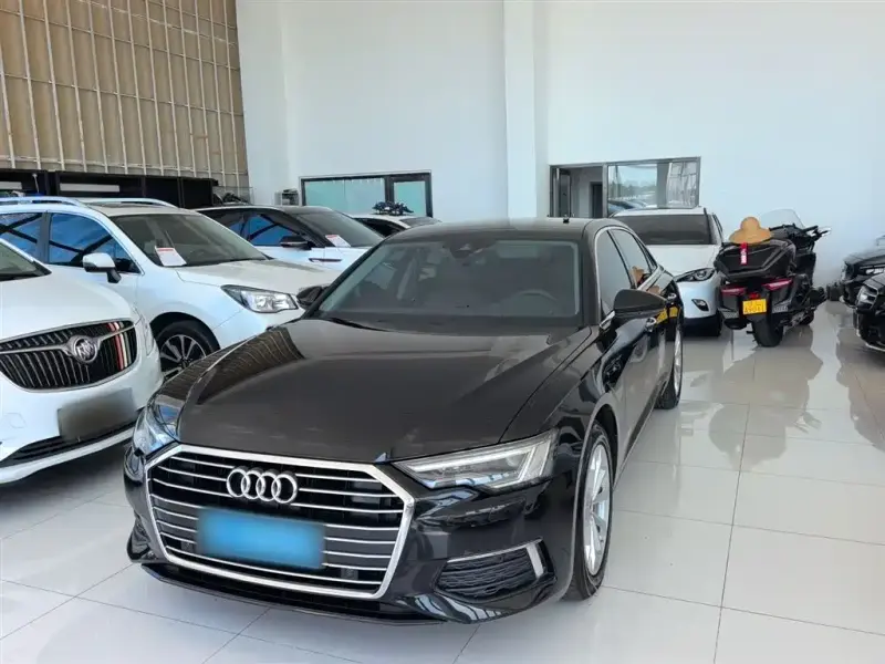 Audi A6L, 2021