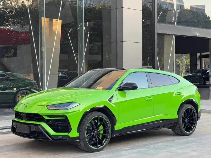 Lamborghini Urus, 2021