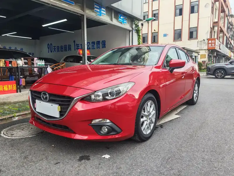 Mazda 3 Axela, 2016