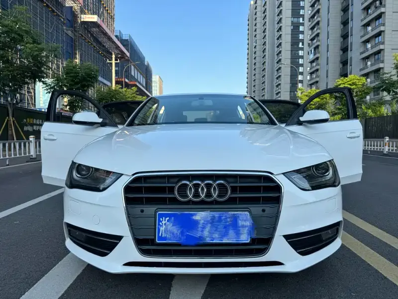 Audi A4L, 2014 — фото 1