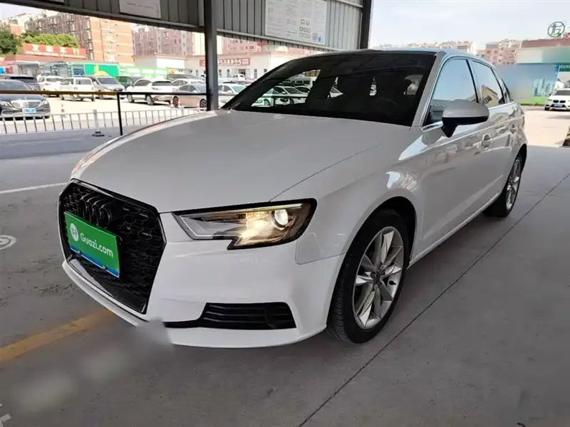Audi A3, 2018 — фото 1