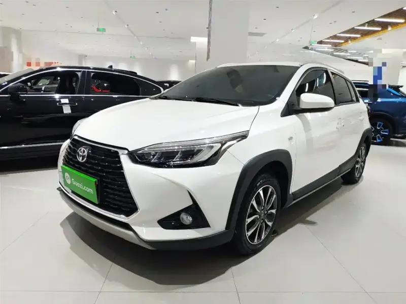 Toyota Yaris L, 2022