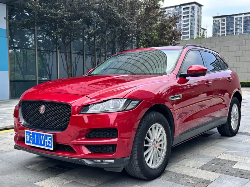 Jaguar F-PACE, 2017