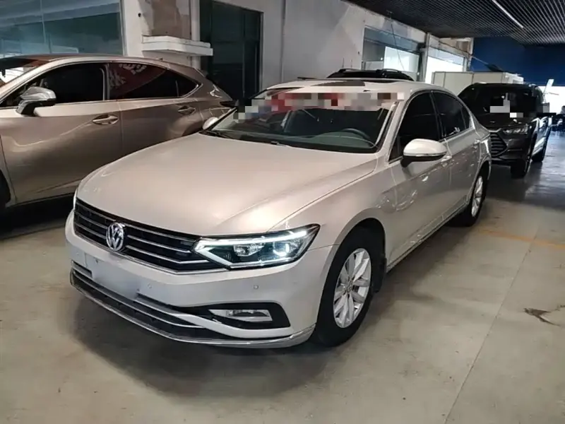 Volkswagen Magotan, 2020