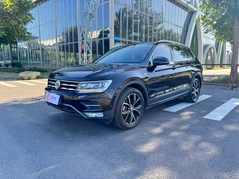 Volkswagen Tiguan L, 2020