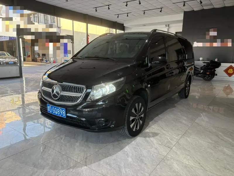 Mercedes-Benz Vito 2.0T Elite Edition 7 Seater, 2021 — фото 1