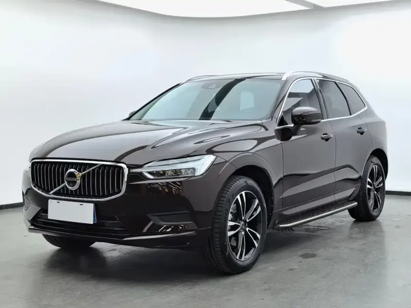 Volvo XC60, 2018 — фото 1