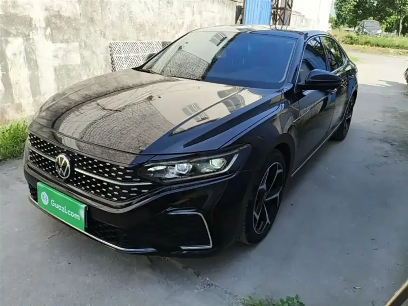Volkswagen Passat, 2023