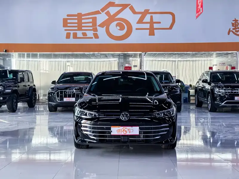 Volkswagen Passat, 2025