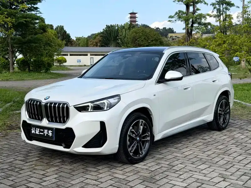 BMW X1, 2023 — фото 1