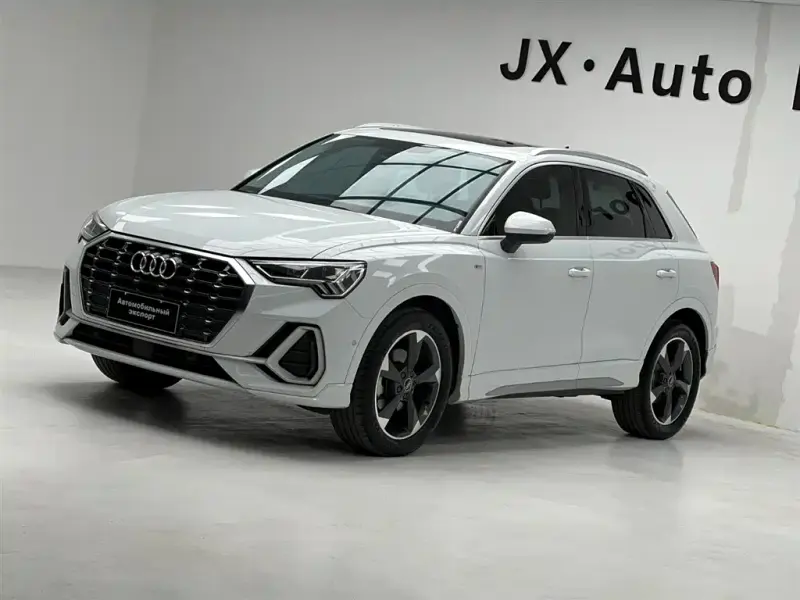 Audi Q3, 2022