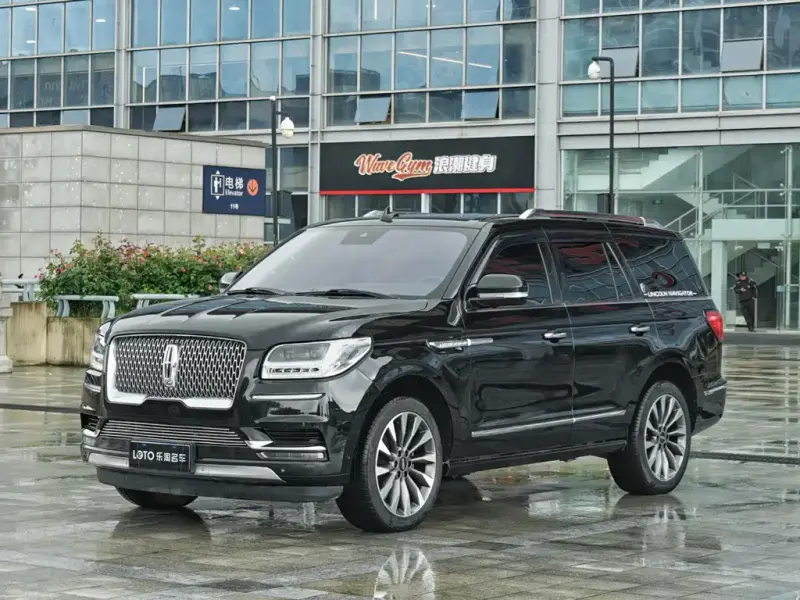 Lincoln Navigator, 2020
