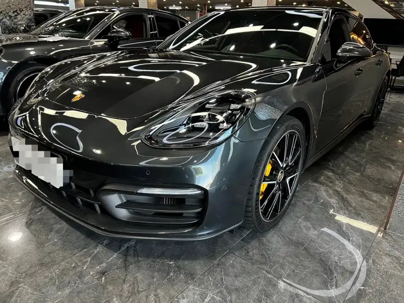 Porsche Panamera, 2022
