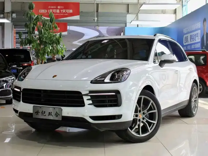 Porsche Cayenne, 2023