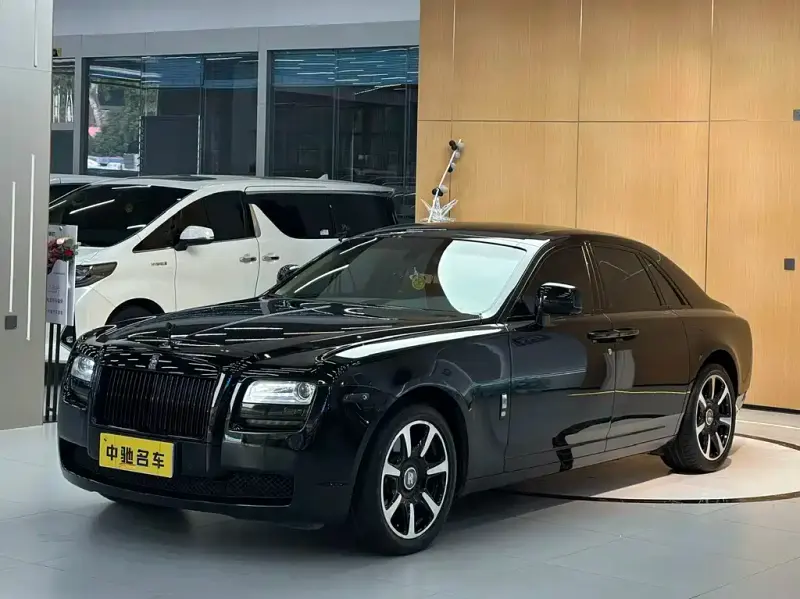 Rolls-Royce Ghost, 2013