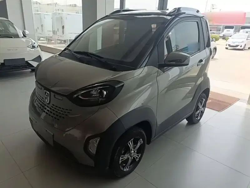 Baojun E100, 2019 — фото 1