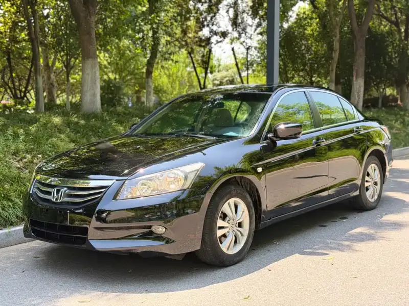 Honda Accord, 2011