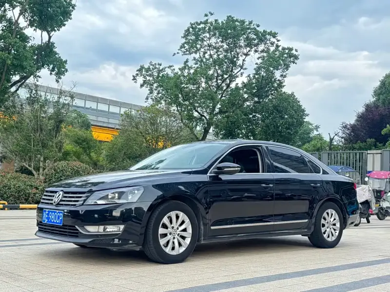 Volkswagen Passat, 2013