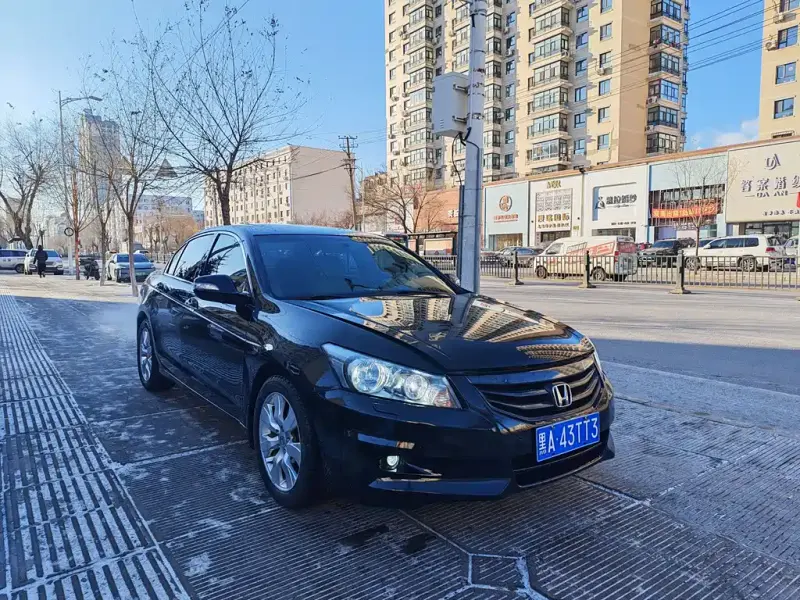 Honda Accord, 2011